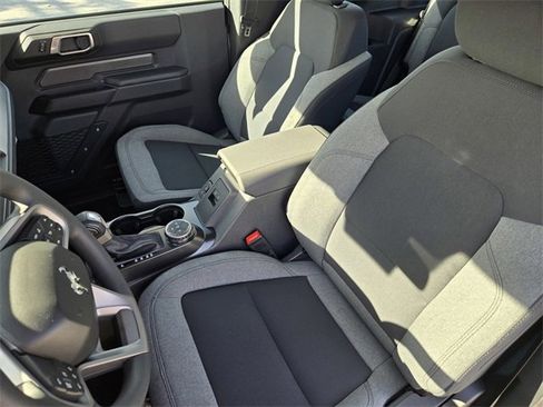 New 2025 Ford Bronco Base image 22