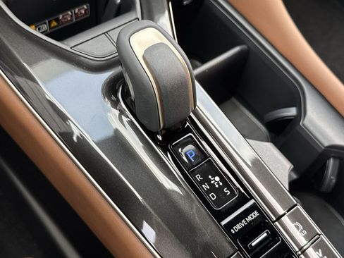 New 2026 Toyota Crown Signia AWD/4WD image 30