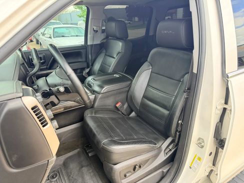 Used 2015 GMC Sierra 1500 Denali AWD/4WD image 18