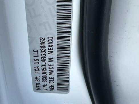 Used 2024 RAM 2500 Big Horn image 22