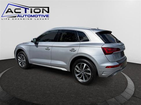 Used 2021 Audi Q5 2.0T Premium Plus w/ Premium Plus Package image 3