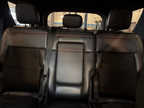 Used 2022 Ford Explorer ST-Line AWD/4WD image 35