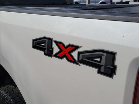 Used 2018 Ford F250 Platinum w/ Platinum Ultimate Package AWD/4WD image 8
