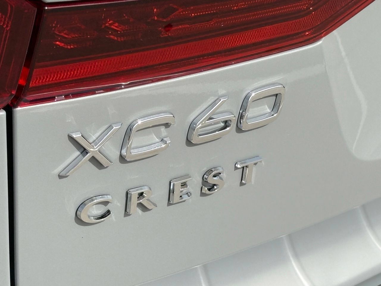 New 2026 Volvo XC60 B5 Ultra w/ Protection Package Premier AWD/4WD image 7