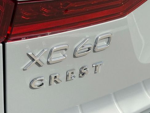 New 2026 Volvo XC60 B5 Ultra w/ Protection Package Premier AWD/4WD image 7