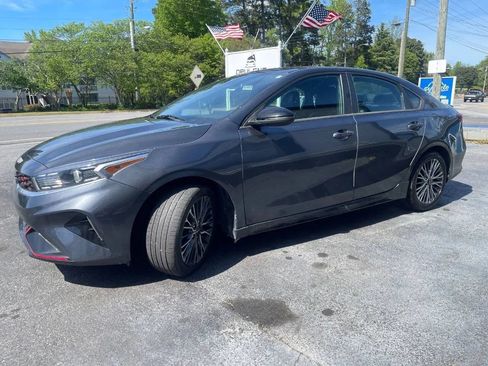 Used 2022 Kia Forte GT-Line FWD image 4