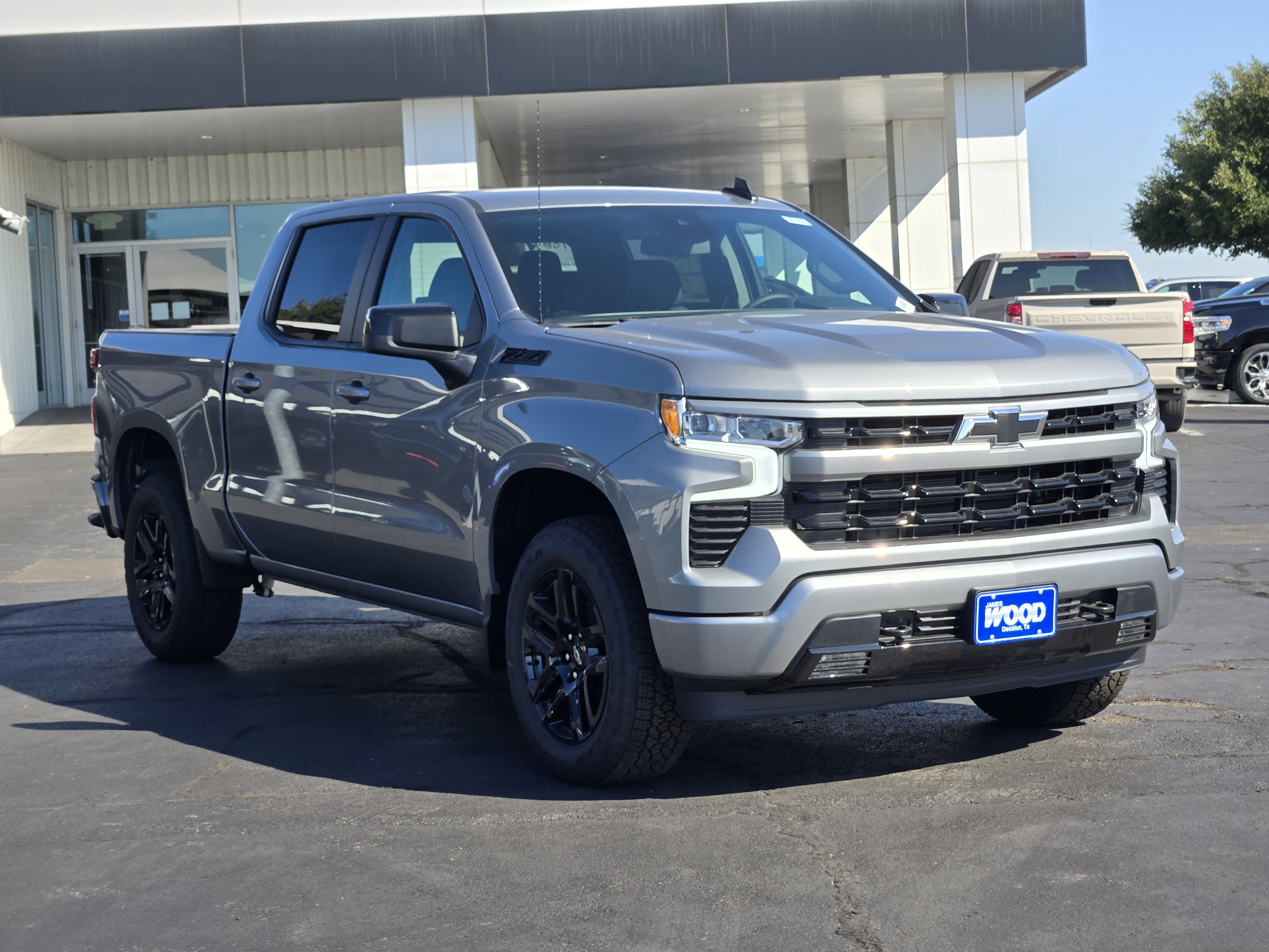 New 2026 Chevrolet Silverado 1500 RST w/ Z71 Off-Road Package AWD/4WD image 2