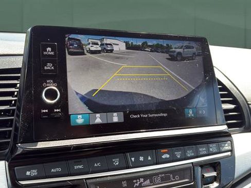 Used 2026 Honda Odyssey EX-L image 12