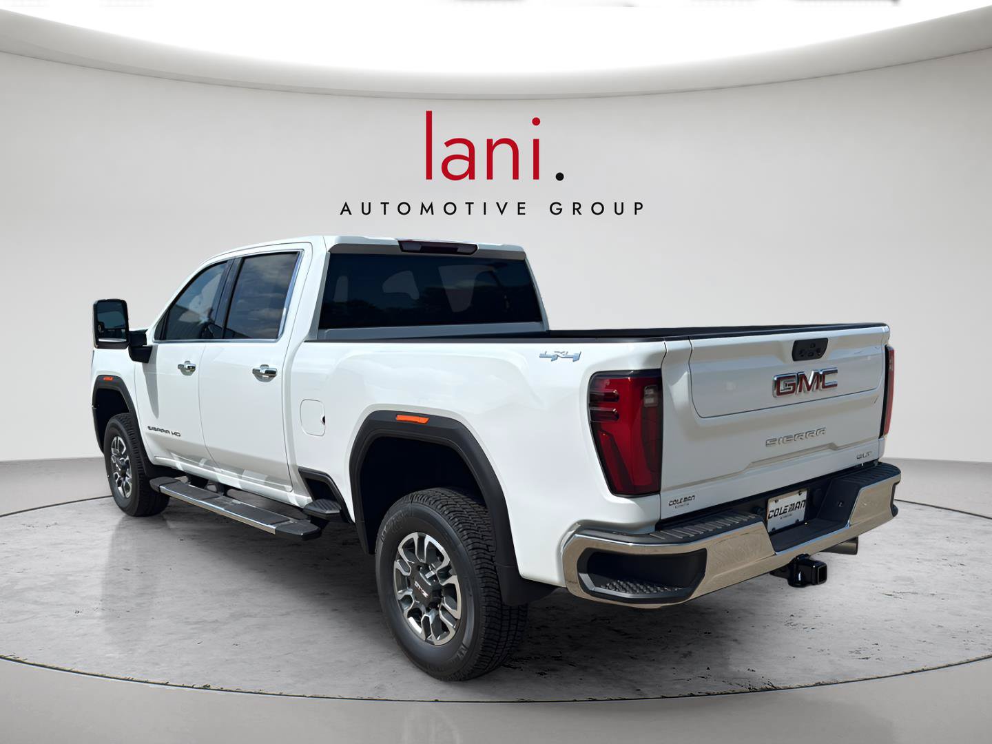 New 2026 GMC Sierra 2500 SLT w/ Max Trailering Package AWD/4WD image 22