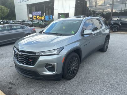 Used 2023 Chevrolet Traverse RS