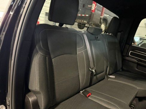 Used 2025 RAM 2500 Big Horn AWD/4WD image 17