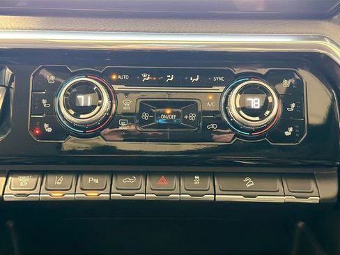 Certified 2024 GMC Sierra 2500 Denali w/ Denali Reserve Package image 16