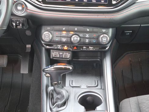 Used 2023 Dodge Durango R/T w/ Blacktop Package RWD image 17