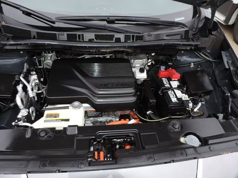 Used 2023 Nissan Leaf SV Plus image 19