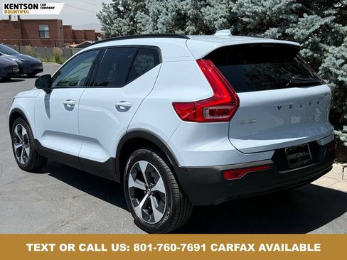 Used 2026 Volvo XC40 B5 Plus AWD/4WD image 6