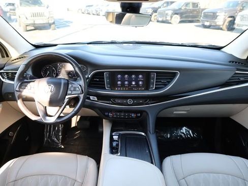 Used 2023 Buick Enclave Avenir w/ Avenir Technology Package image 13