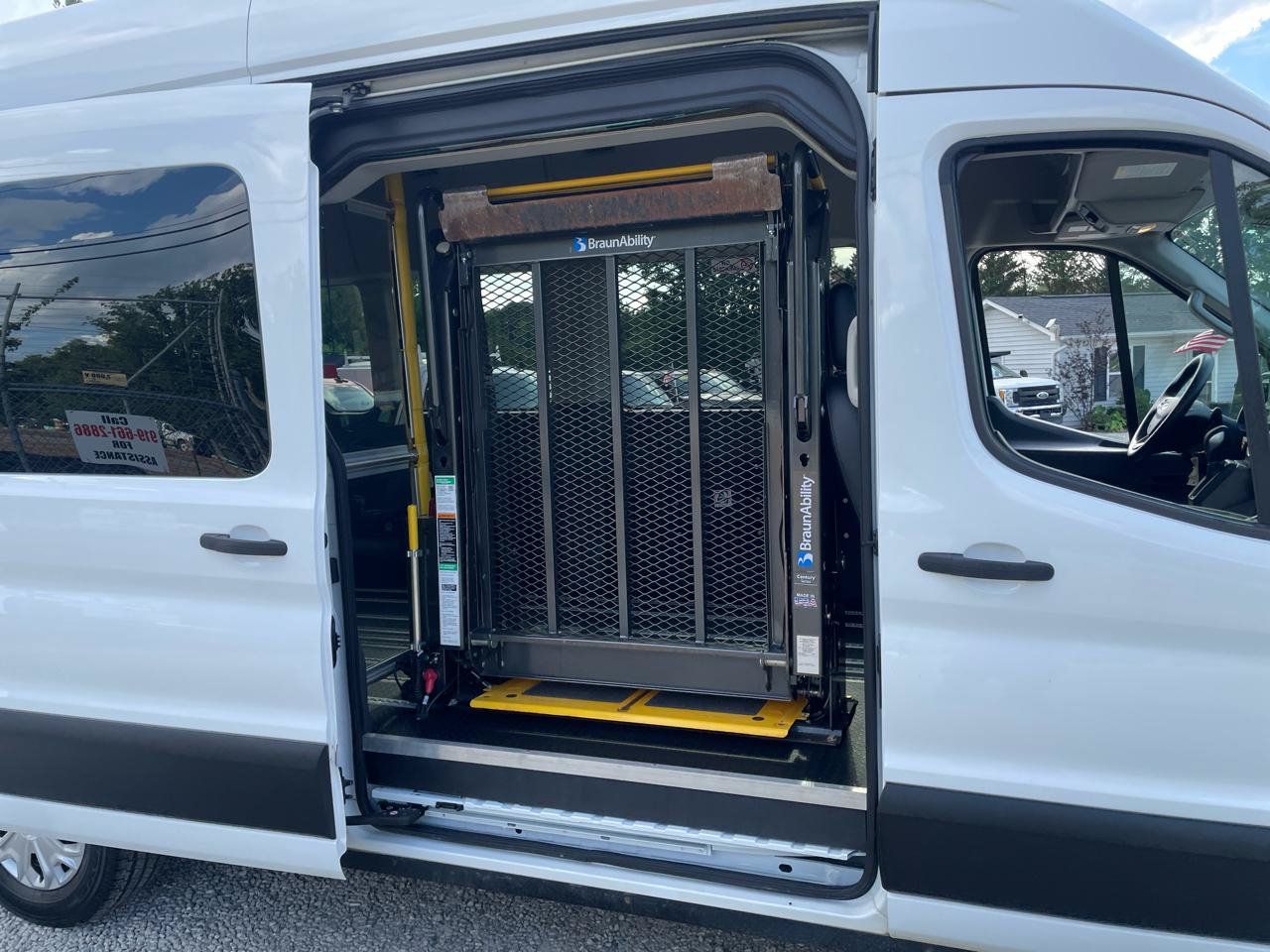 Used 2020 Ford Transit 350 XL RWD image 32