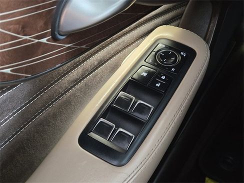 Used 2018 Lexus LS 500 image 39