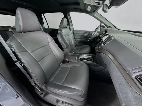 Certified 2023 Honda Passport EX-L image 28