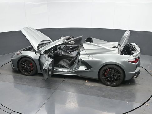 Used 2023 Chevrolet Corvette Stingray Premium Conv w/ Z51 Performance Package image 56