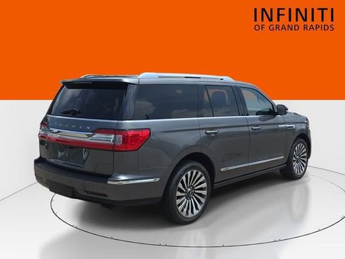Used 2021 Lincoln Navigator Reserve w/ Luxury Package AWD/4WD image 5