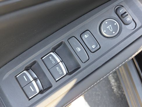 Certified 2025 Honda Accord Sport image 30