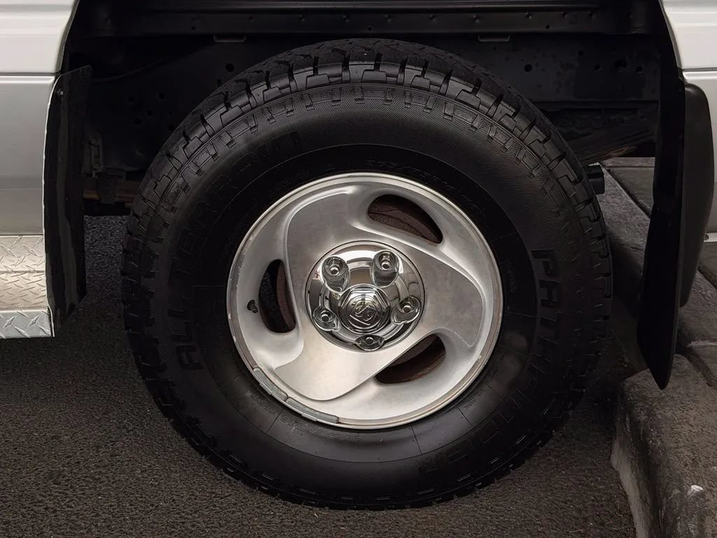 Used 2001 Dodge Ram 1500 Truck 2WD Quad Cab image 46