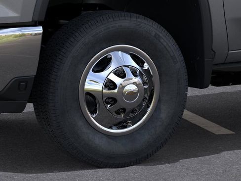 New 2026 Chevrolet Silverado 3500 LT image 30