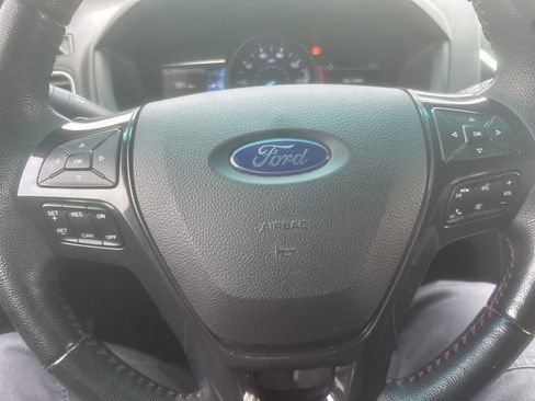 Used 2017 Ford Explorer Sport AWD/4WD image 25