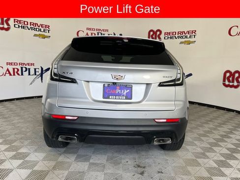 Used 2022 Cadillac XT4 Sport w/ Enhanced Visibility Package FWD image 7