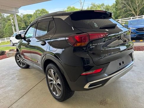 Used 2020 Buick Encore GX Essence w/ Experience Buick Package AWD/4WD image 8
