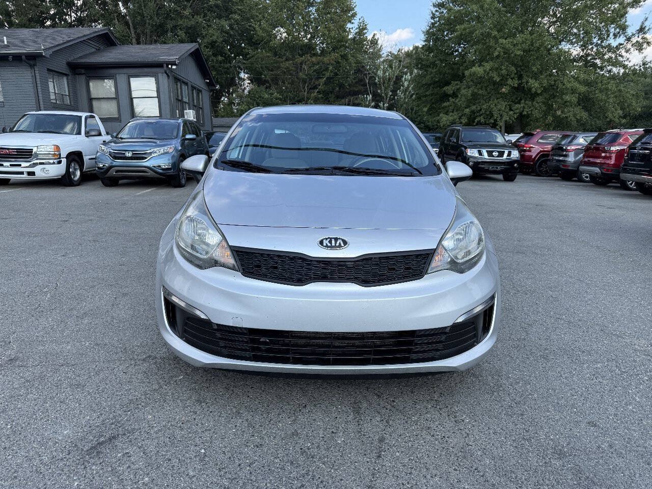 Used 2016 Kia Rio LX FWD image 3