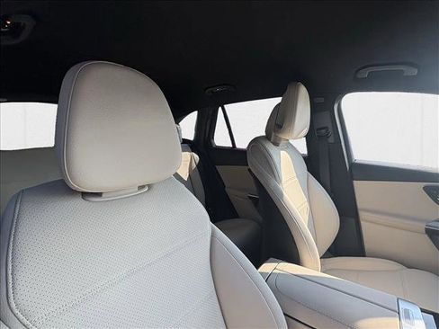 New 2026 Mercedes-Benz GLC 300 image 24