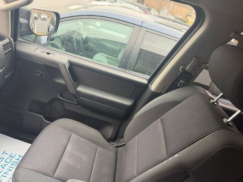 Used 2014 Nissan Titan PRO-4X image 31