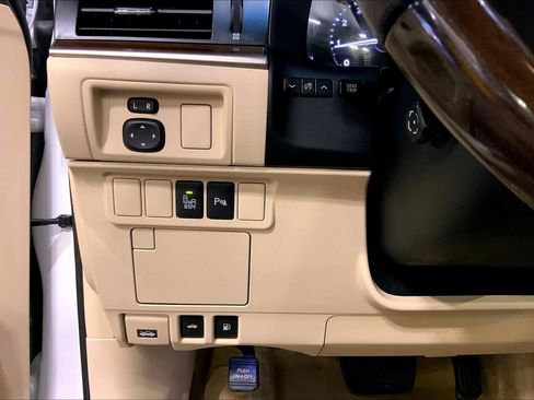 Used 2015 Lexus ES 350 image 34