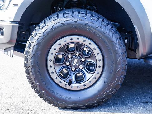 Used 2023 Ford F150 Raptor w/ Raptor Carbon Fiber Package image 9