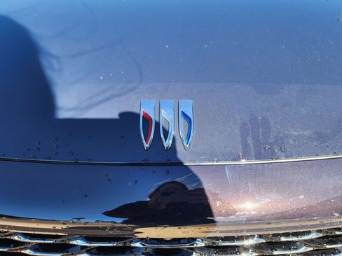 New 2026 Buick Envision Avenir image 10