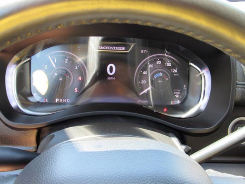 Used 2024 RAM 2500 Laramie w/ Safety Group AWD/4WD image 21