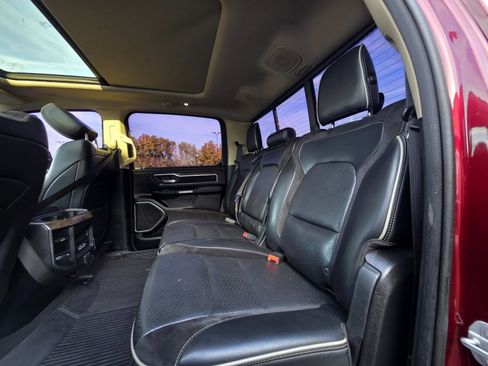 Used 2019 RAM 1500 Laramie image 11