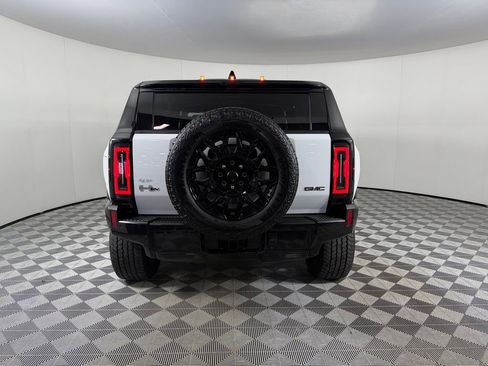 Used 2025 GMC Hummer EV 2X AWD/4WD image 9