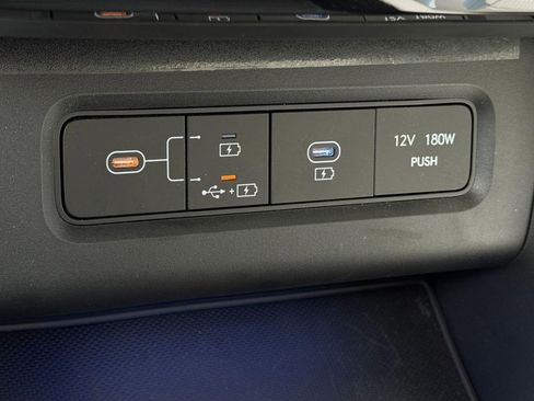 Used 2025 Hyundai Tucson Limited AWD/4WD image 33