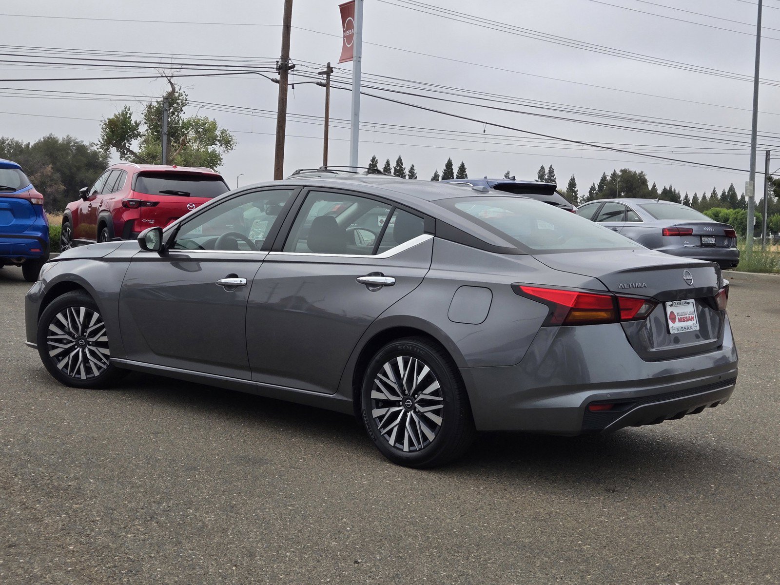 Certified 2025 Nissan Altima 2.5 SV FWD image 6