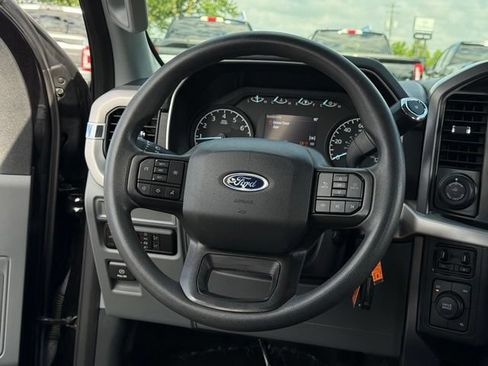 Used 2023 Ford F150 XLT w/ Trailer Tow Package AWD/4WD image 7