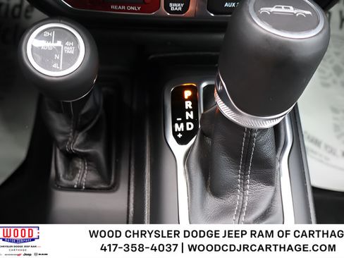 Used 2025 Jeep Gladiator Rubicon AWD/4WD image 22