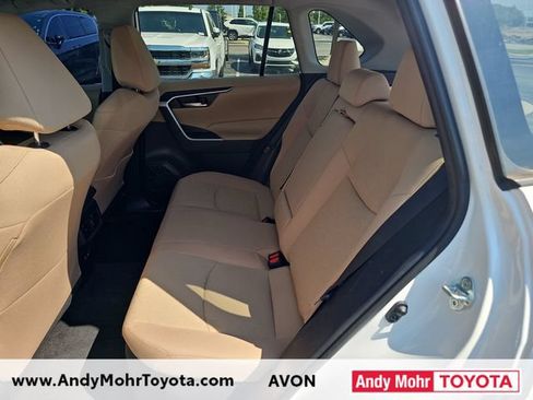 Used 2021 Toyota RAV4 XLE w/ Convenience Package AWD/4WD image 11
