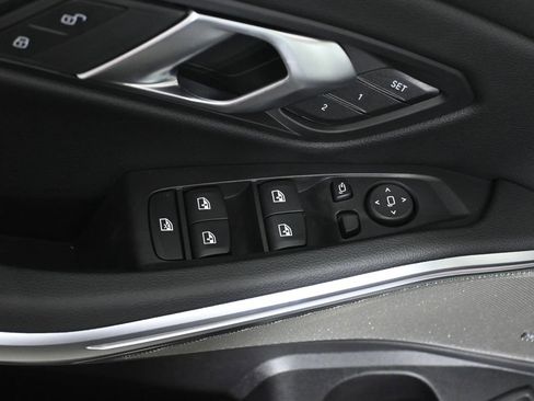 New 2026 BMW 330i xDrive Sedan w/ Premium Package image 30