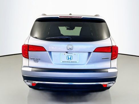 Used 2018 Honda Pilot Touring image 6