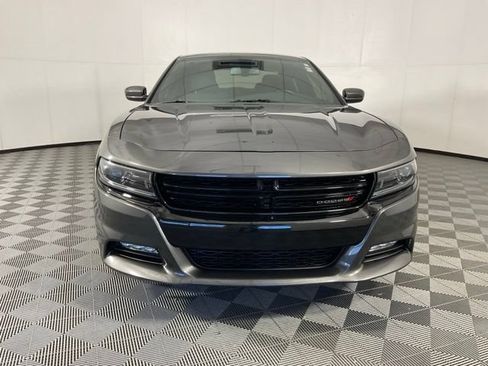 Used 2022 Dodge Charger SXT AWD/4WD image 2