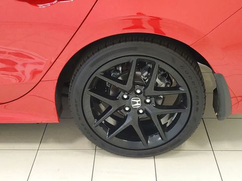 Certified 2025 Honda Civic Sport image 21