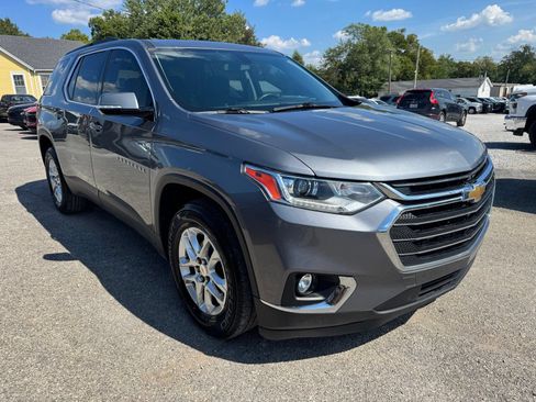 Used 2019 Chevrolet Traverse LT FWD image 8